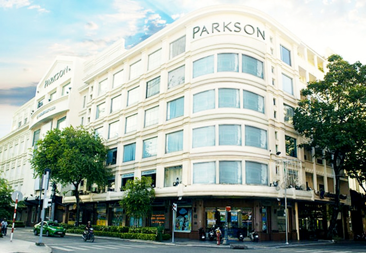 Cuộc tháo chạy của Parkson cho thấy sức ép cạnh tranh thị phần mặt bằng bán lẻ đang rất lớn.
