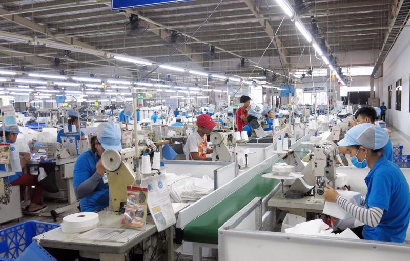 Cộng đồng doanh nghiệp trong nước đang ở trong giai đoạn khó khăn nhất từ trước tới nay.