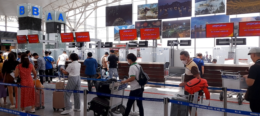 4 tháng đầu năm, du khách quốc tế đến Việt Nam đã vượt cả năm 2022 cộng lại, đạt gần 3,7 triệu người.