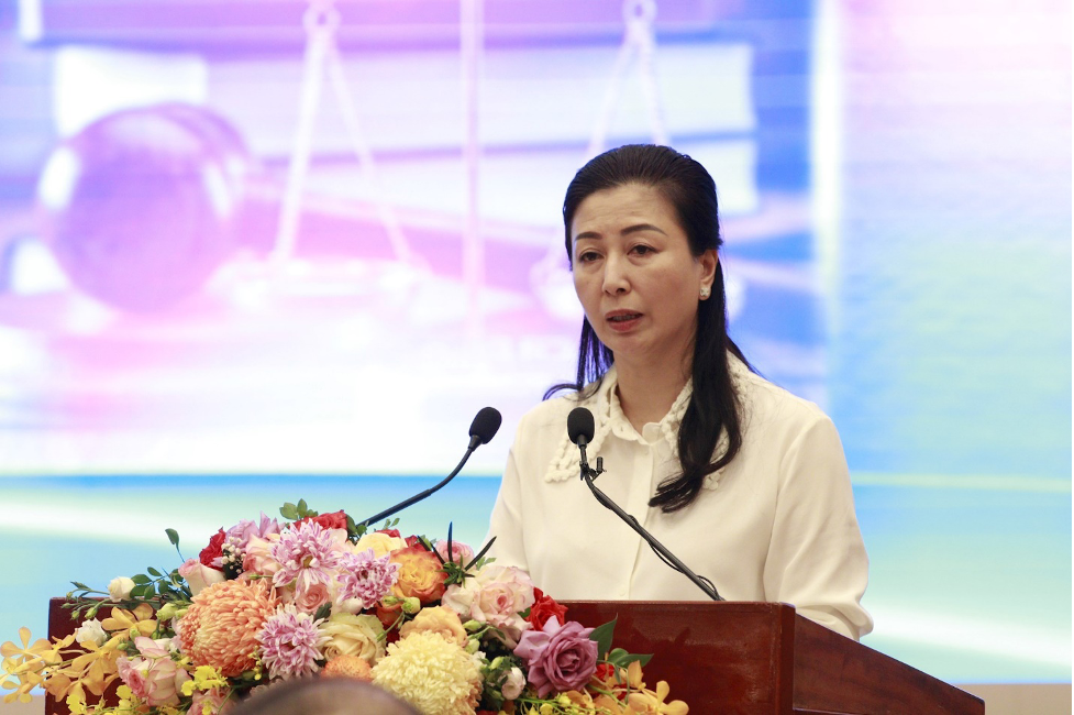 Phó Bí thư Thường trực Tỉnh ủy Bắc Giang Lê Thị Thu Hồng phát biểu.