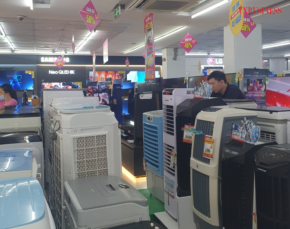 Quạt hơi nước được kích cầu giảm giá sâu.