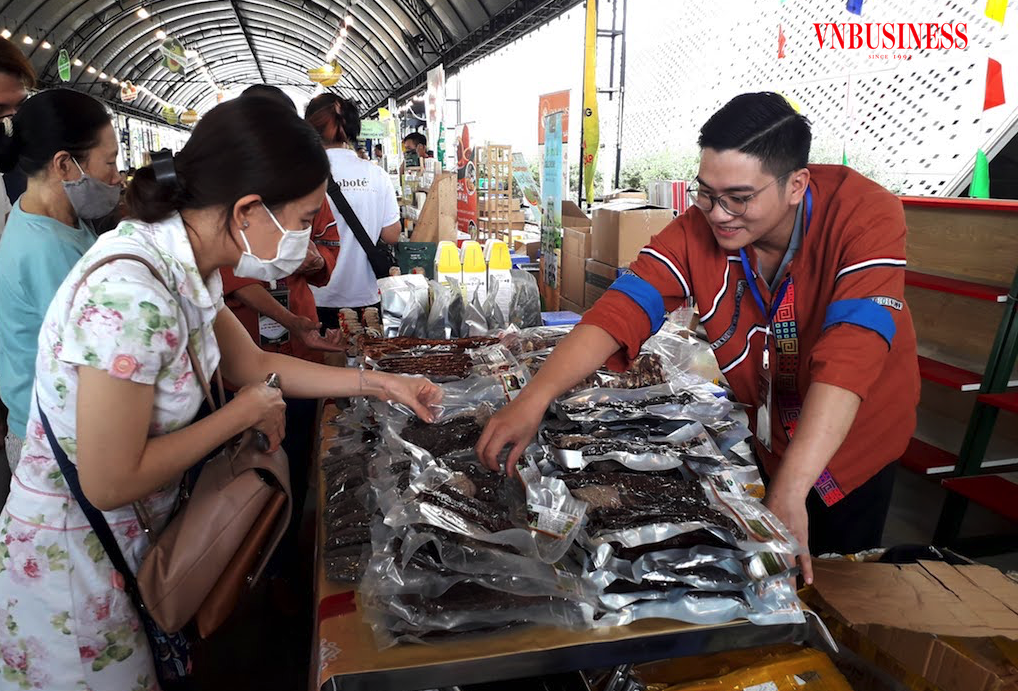 Các mặt hàng nông sản, đặc sản vùng miền cần phải thích ứng tốt với “trend” trên mạng xã hội.