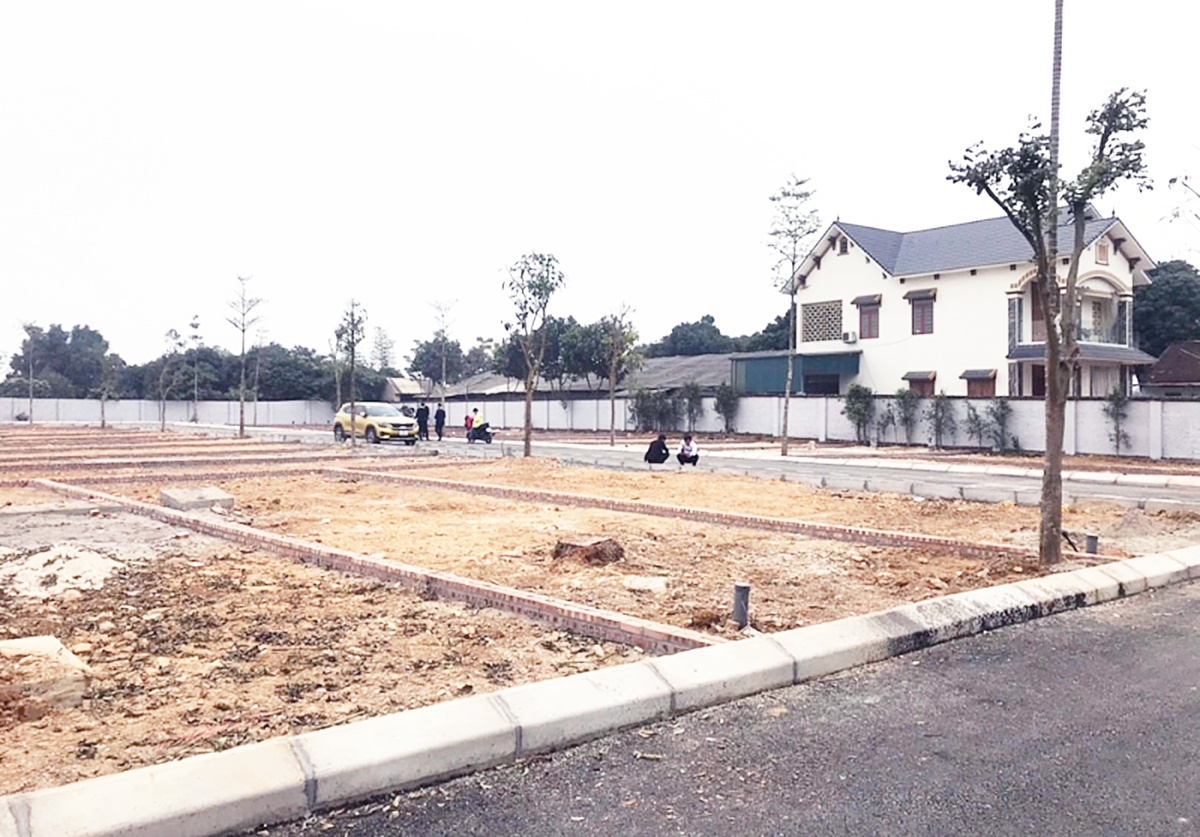 Nhiều yếu tố về pháp lý, quy hoạch được kỳ vọng giúp đất nền ven đô ấm trở lại trong thời gian tới.