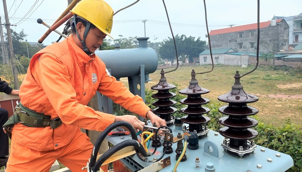 TP. Móng Cái cắt điện để đấu nối đường dây 110kv Móng Cái- Đông Hưng.