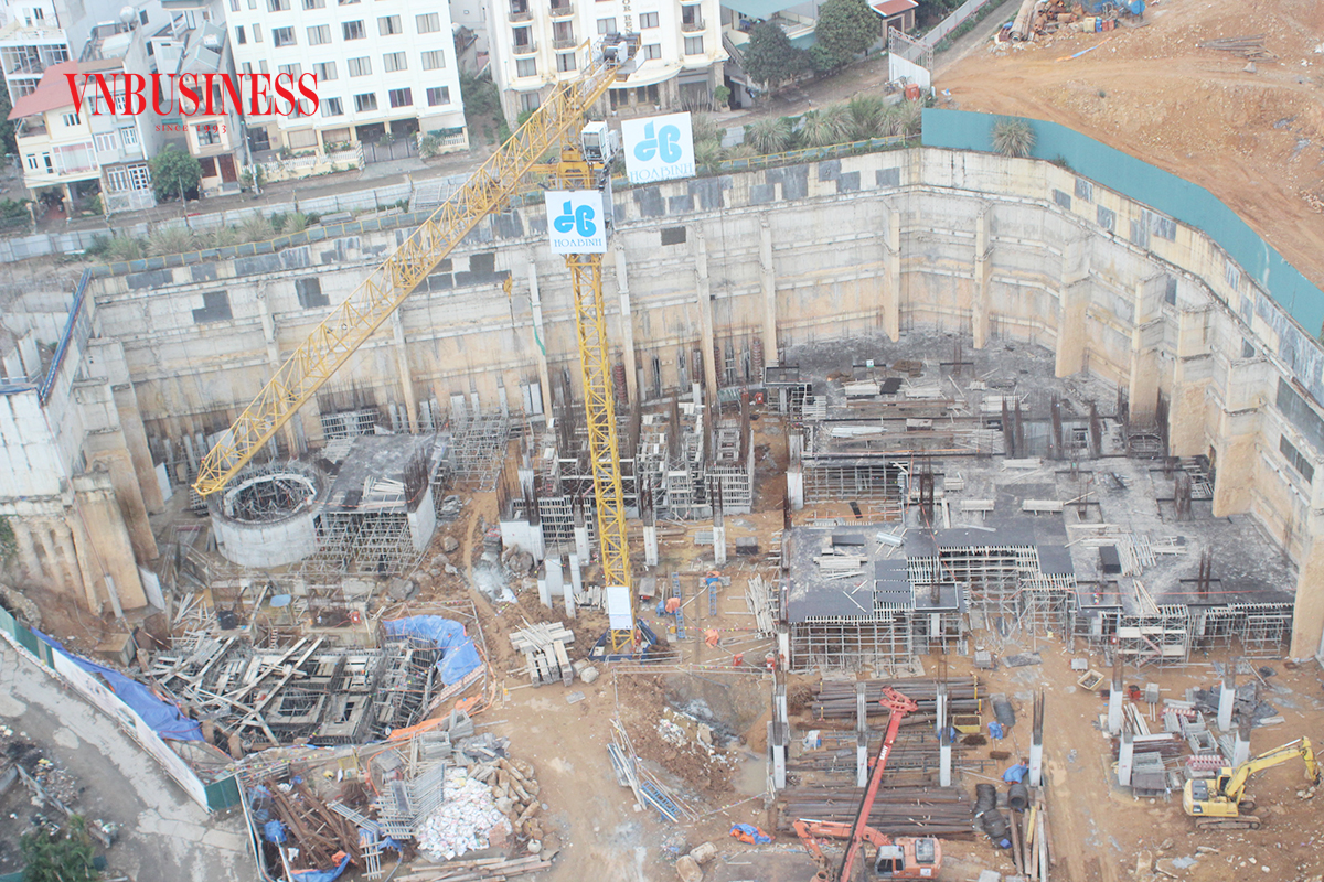 Doanh nghiệp xây dựng đang đẩy mạnh tái cơ cấu, hướng tới các dự án lớn và lấn sân sang nhà ở xã hội.