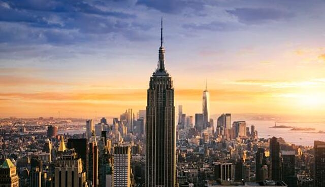 Mỗi thành phố nổi tiếng thế giới đều có 1 toà tháp biểu tượng thịnh vượng.