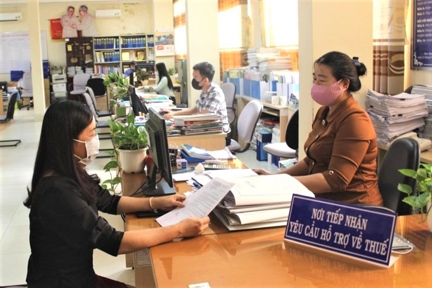 Theo đánh giá của các chuyên gia, giải pháp miễn tiền chậm nộp thuế cho doanh nghiệp sản xuất, kinh doanh thua lỗ như “phao cứu sinh” giúp doanh nghiệp vượt qua khó khăn.