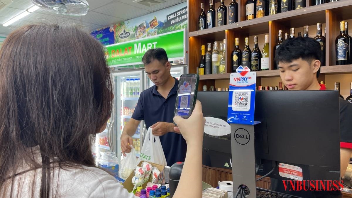 Việc thanh toán KDTM được nhân rộng ở khắp nơi và trong mọi lĩnh vực trên địa bàn TP. Hà Nội.