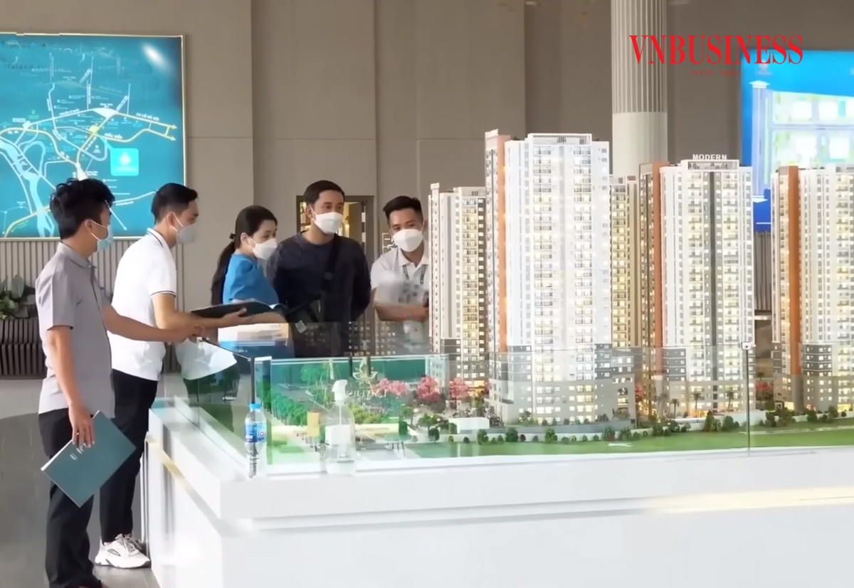 Môi giới bất động sản đang trải qua thời kỳ khó khăn chưa từng có khi thị trường chìm trong ảm đạm.