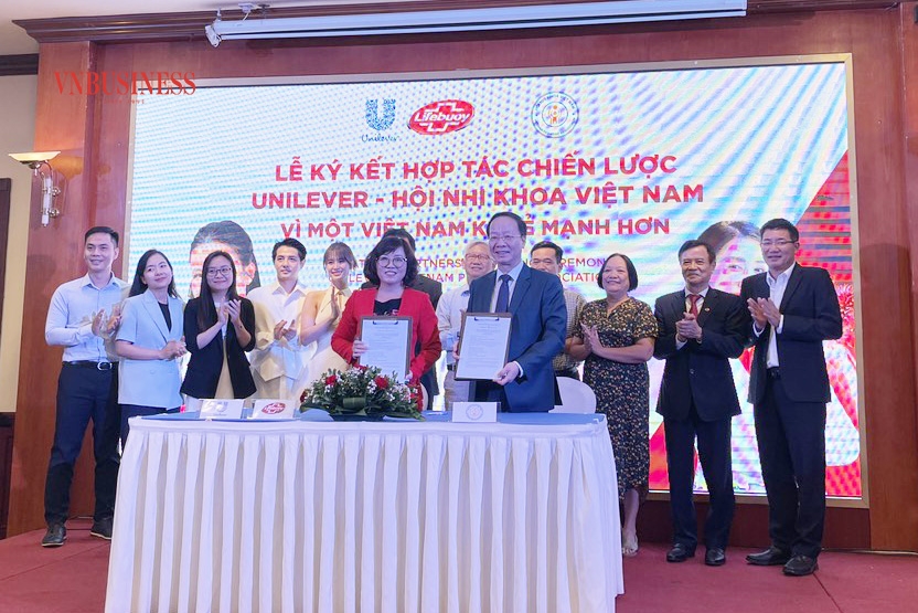 Unilever và Hội Nhi Khoa Việt Nam ký kết hợp Biên bản ghi nhớ, giao kết hợp tác chính thức.