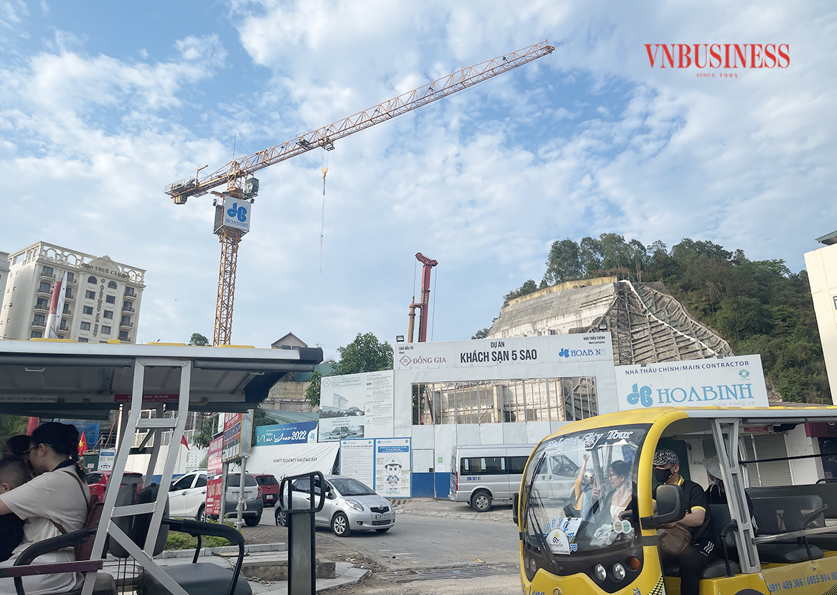 Đơn vị kiểm toán cho rằng, sự tồn tại của yếu tố không chắc chắn trọng yếu có thể dẫn tới nghi ngờ đáng kể về khả năng hoạt động liên tục của Xây dựng Hòa Bình.