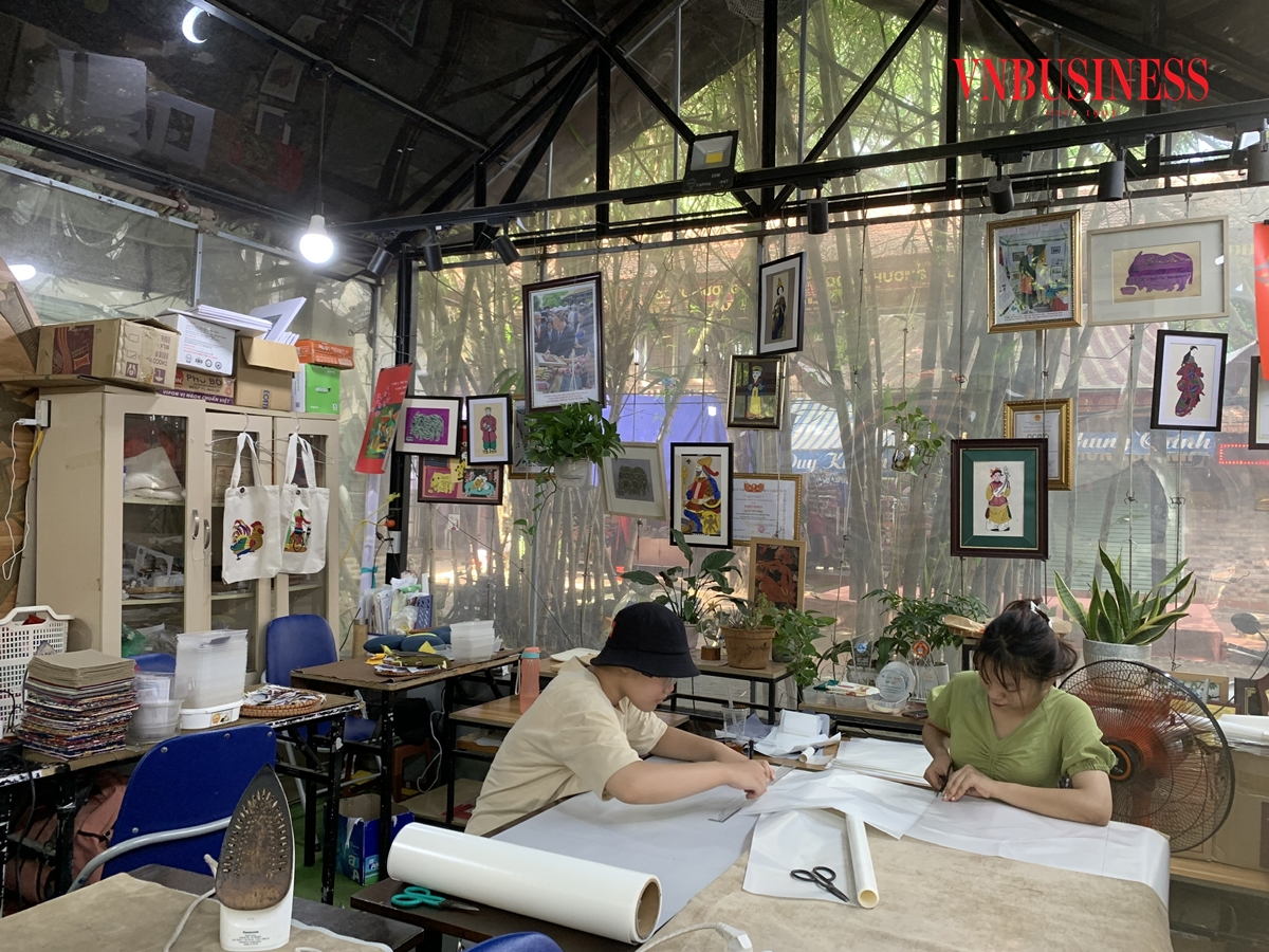 HTX Vụn Art luôn là nơi dang tay đón nhận những hoàn cảnh khó khăn do khuyết tật đến học tập, lao động.
