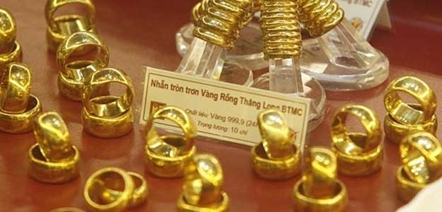Giá vàng nhẫn tăng tiếp 100.000 đồng/lượng.