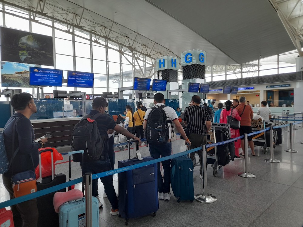 Các doanh nghiệp lữ hành lo ngại nếu tăng trần giá vé máy bay sẽ tác động không nhỏ đến doanh thu và lượng khách nội địa.