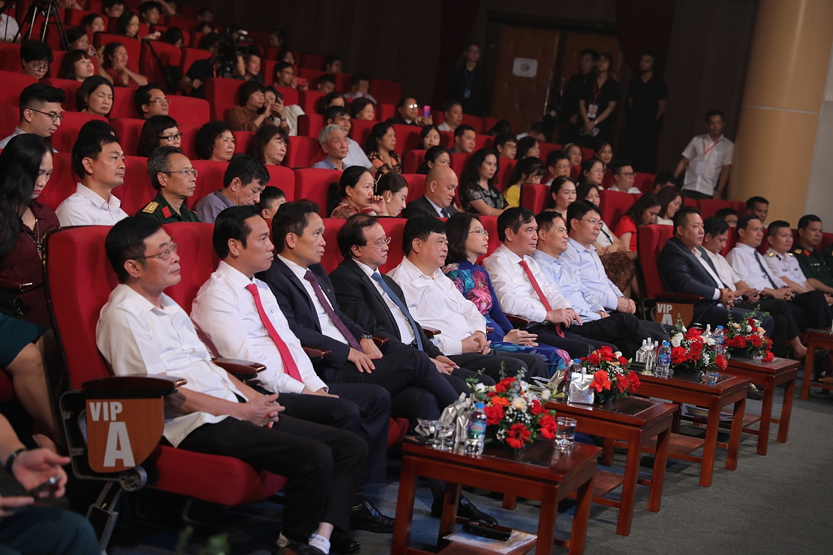 Chương trình nhận được sự tham dự đông đảo từ các đơn vị, tổ chức, cá nhân.