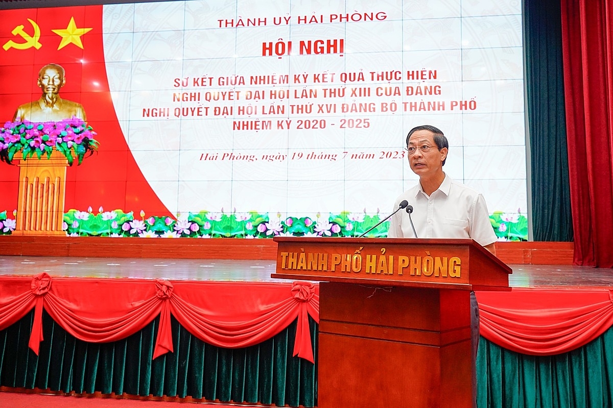 Ông Đỗ Mạnh Hiến - Phó Bí thư Thường trực Thành ủy Hải Phòng cho biết: Những đảng viên, tổ chức đảng vi phạm điều lệ Đảng đều bị xử lý nghiêm