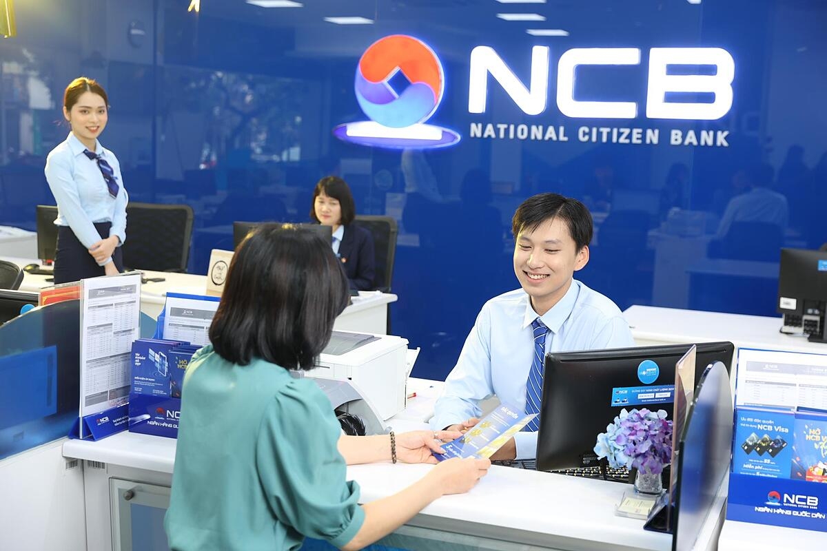 Lấy trải nghiệm khách hàng là trung tâm, trong thời gian qua, NCB đã liên tục đầu tư mạnh về công nghệ và sản phẩm, hướng tới mục tiêu “mang ngân hàng đến từng khách hàng”.