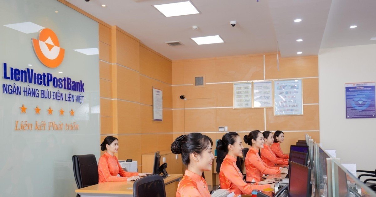 Tính đến cuối tháng 6/2023, LPBank chỉ còn 10.818 nhân viên, giảm 1.385 người so với hồi đầu năm.