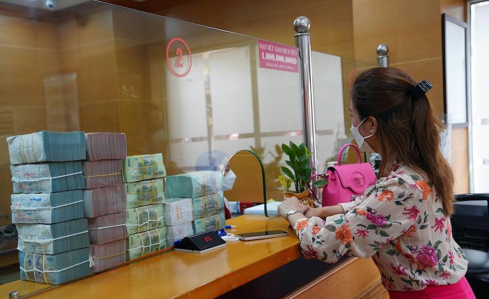 Các chuyên gia cho rằng BĐS là lĩnh vực rủi ro, dựa vào tín dụng ngân hàng sẽ gây nhiều hệ lụy.