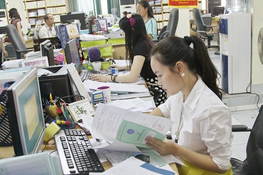 Chính phủ cơ bản thống nhất đối với các vấn đề như giảm thời gian đóng bảo hiểm xã hội tối thiểu để hưởng lương hưu từ 20 năm xuống 15 năm.