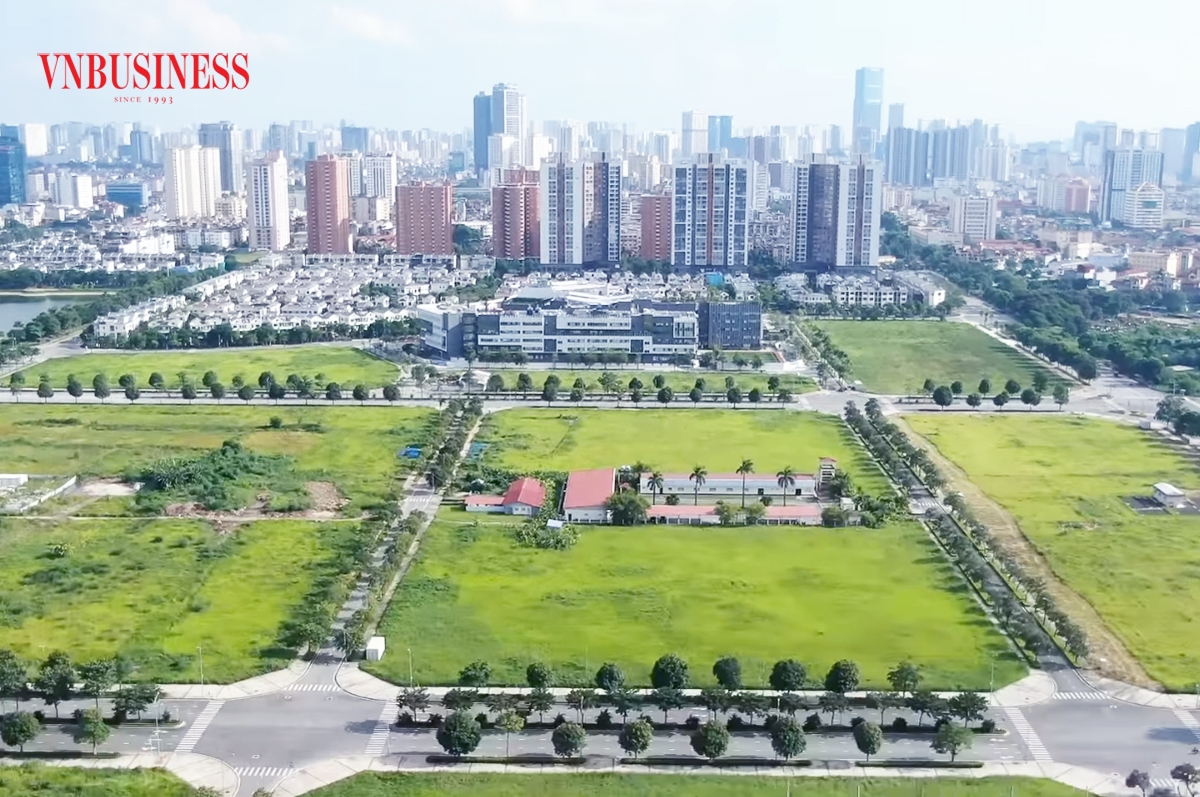 Thủ đô Hà Nội sau 15 năm mở rộng địa giới hành chính đang khẳng định vị thế đầu tàu phát triển cả nước.