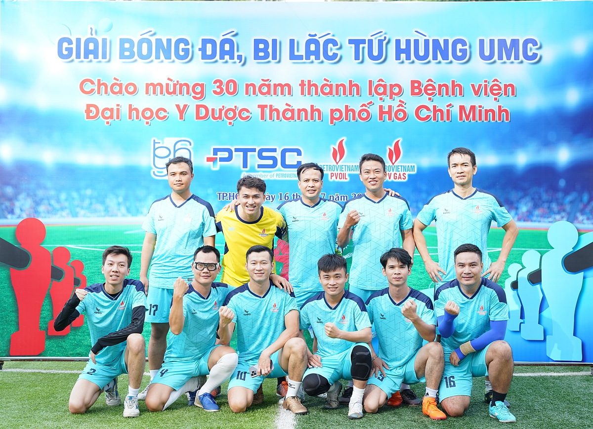 Đội tuyển Cơ quan Điều hành PV GAS ra quân với tinh thần nỗ lực và quyết tâm.