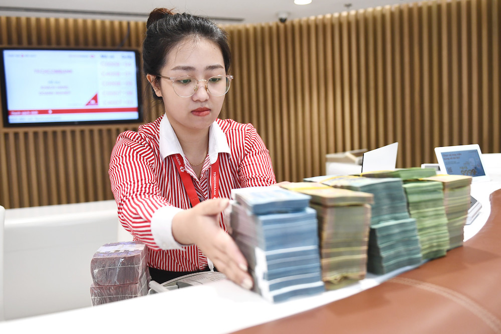 Lượng tiền gửi tính đến hết tháng 6/2023 tại Techcombank đạt 381.947 tỷ đồng, tăng 6,6%.
