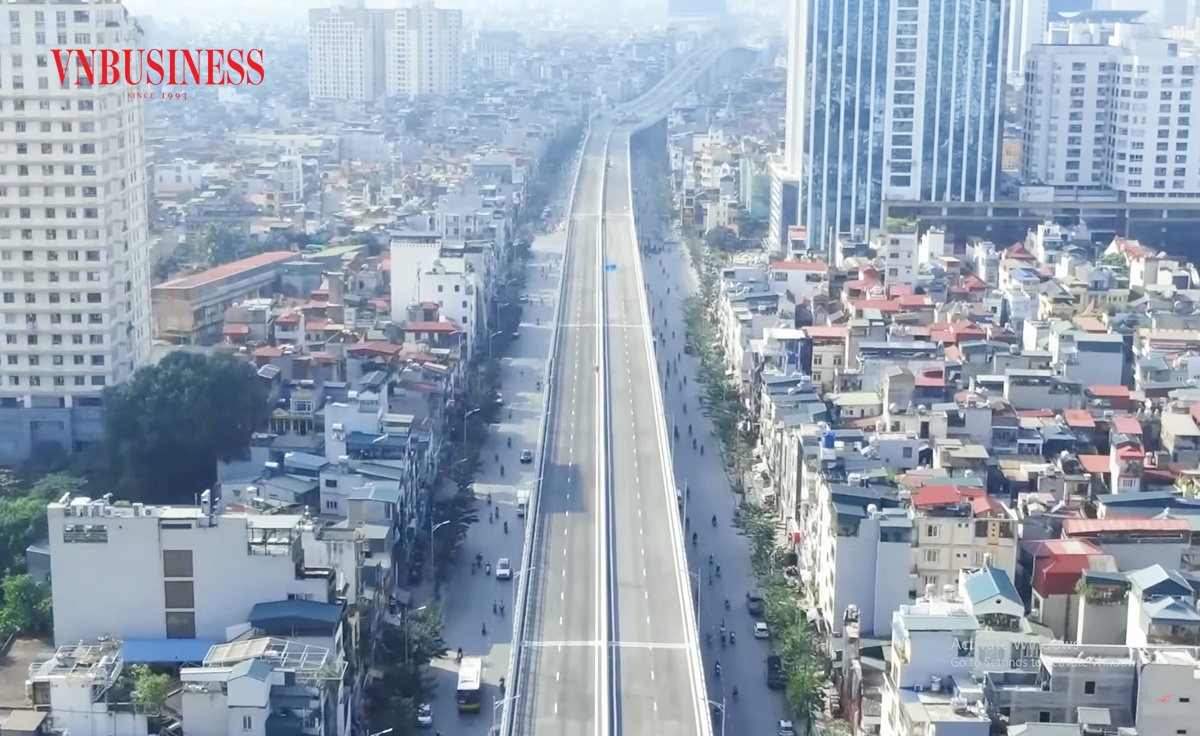 Ngân hàng Nhà nước nên xem xét hạ lãi suất trung hạn xoay quanh 8,5% như hai năm trước đây.