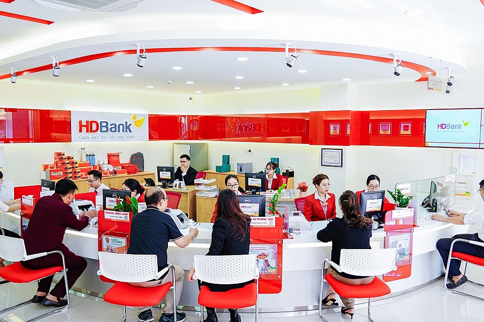 HDBank cũng vừa công bố chính thức chinh phục bộ chuẩn mực Basel III và sẽ áp dụng toàn diện vào quản trị kinh doanh, quản trị ngân hàng.