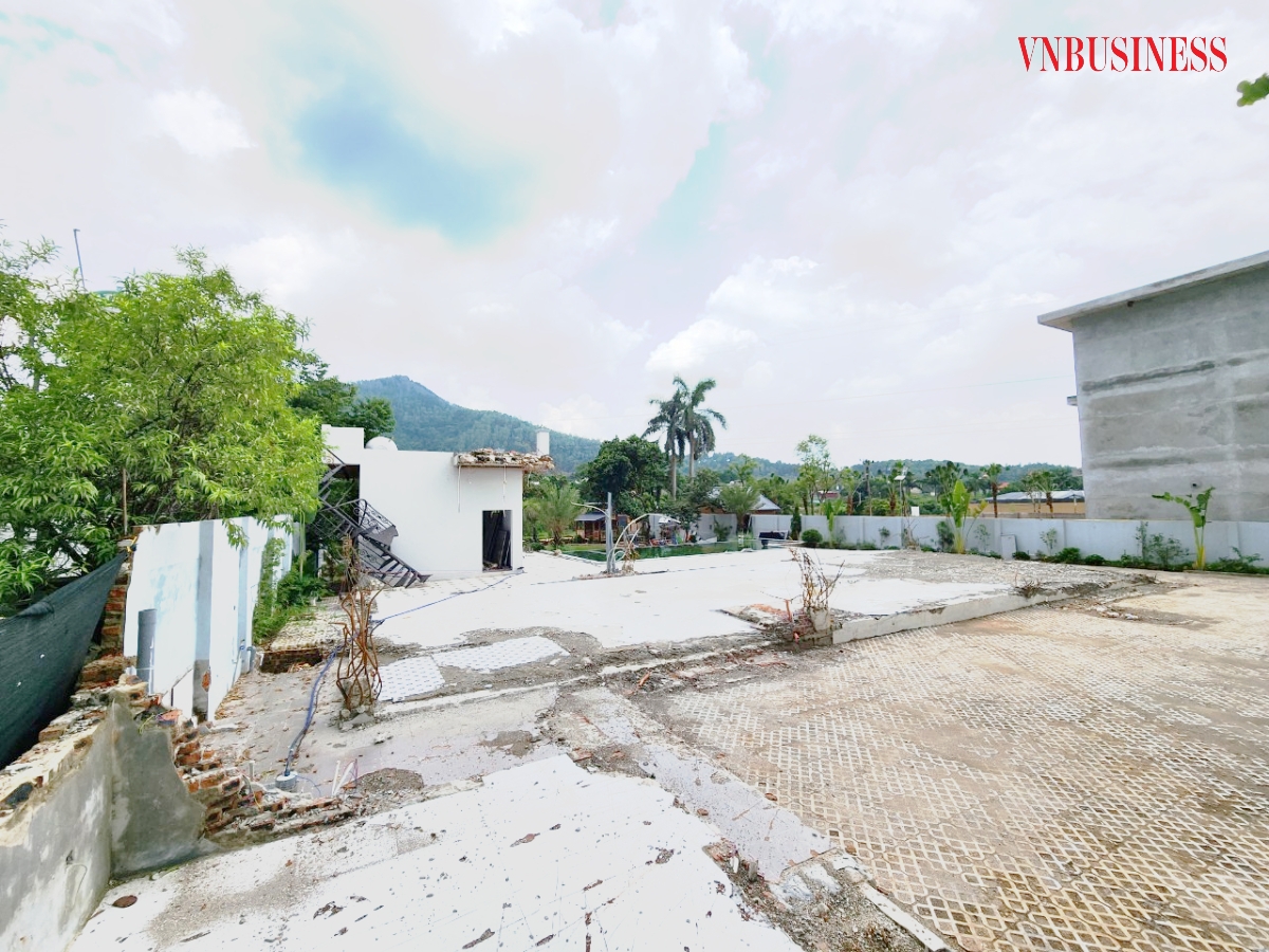 Công trình vi phạm của gia đình ông Toàn bị phá dỡ.