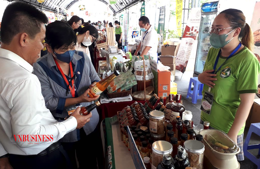 Các DN nhỏ và vừa trong ngành F&B cần tận dụng lợi thế chế biến sản phẩm từ sản vật bản địa để thúc đẩy XK.