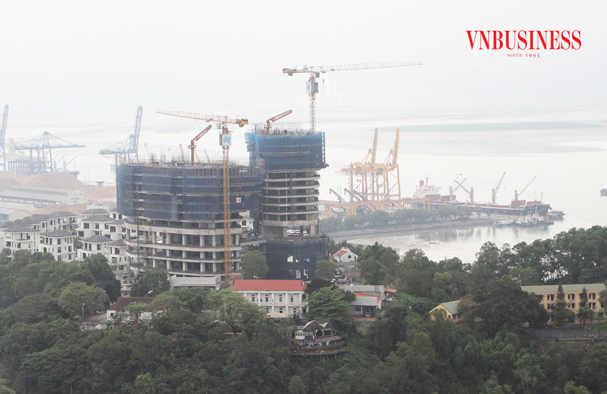 Các nhà thầu xây dựng đang có xu hướng bắt tay nhau để gia tăng tiềm lực trong bối cảnh khó khăn bủa vây.