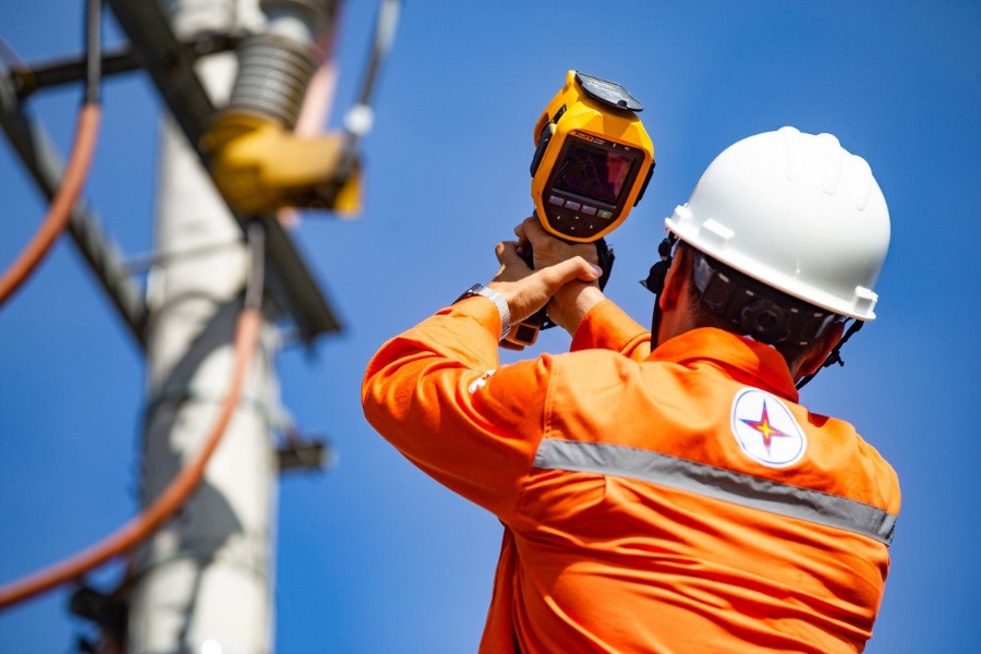 EVN cho biết trong năm 2024- 2025, cung ứng điện tiếp tục gặp khó khăn ở miền Bắc.