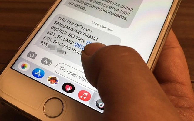 Từ 1/9 hàng loạt ngân hàng tăng phí dịch vụ SMS thông báo biến động số dư.