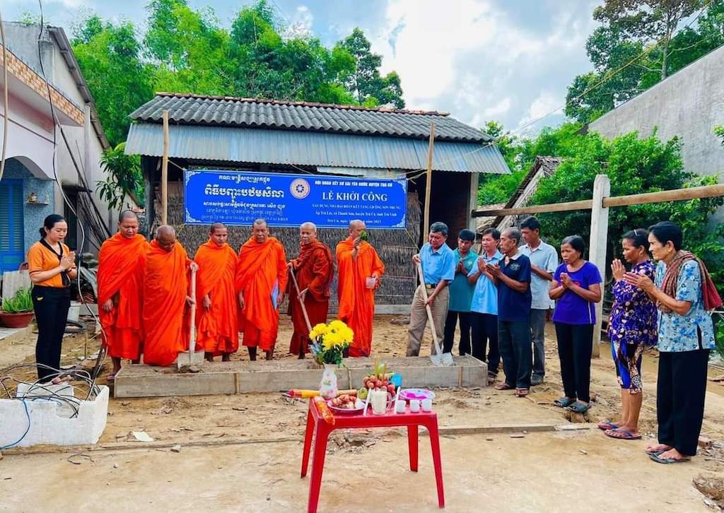 Từ đầu năm 2023 đến nay, Hội Đoàn kết Sư sãi yêu nước huyện Trà Cú đã vận động xây dựng các công trình phúc lợi xã hội tại địa phương, với tổng kinh phí hơn 3,5 tỷ đồng.