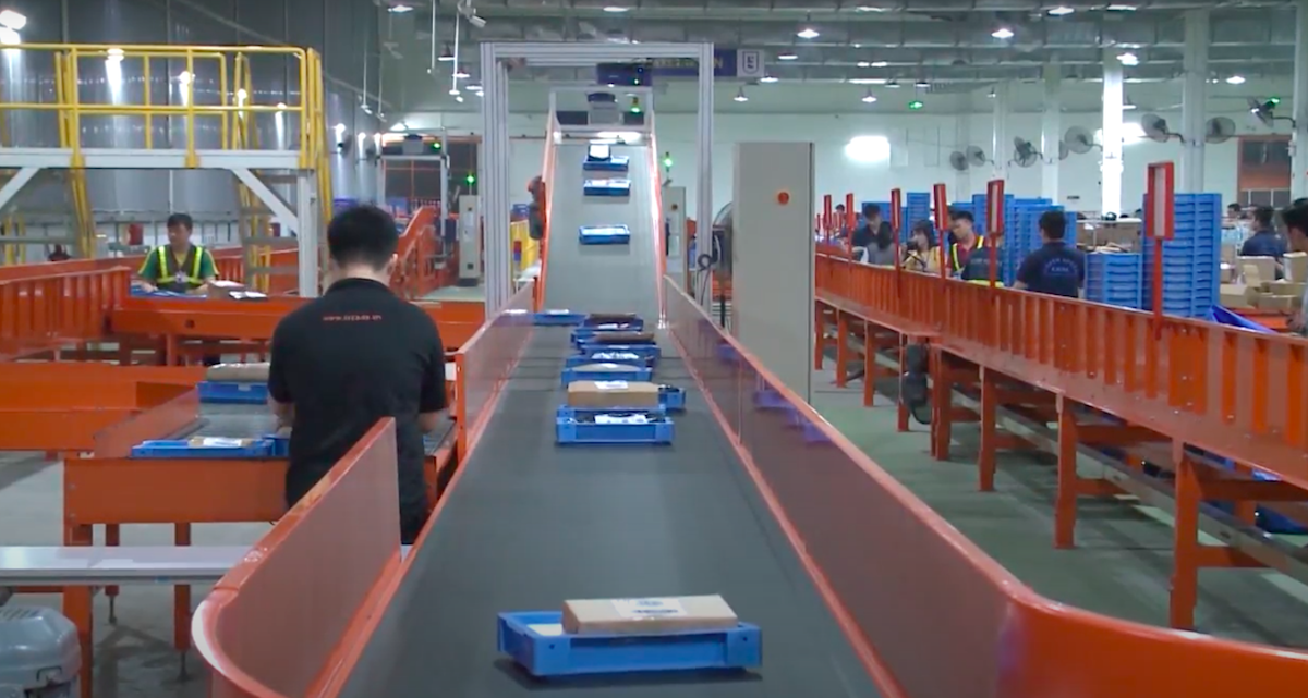 Xuất khẩu qua các kênh thương mại điện tử được xem là con đường hấp dẫn cho hàng Việt ở thị trường Mỹ.