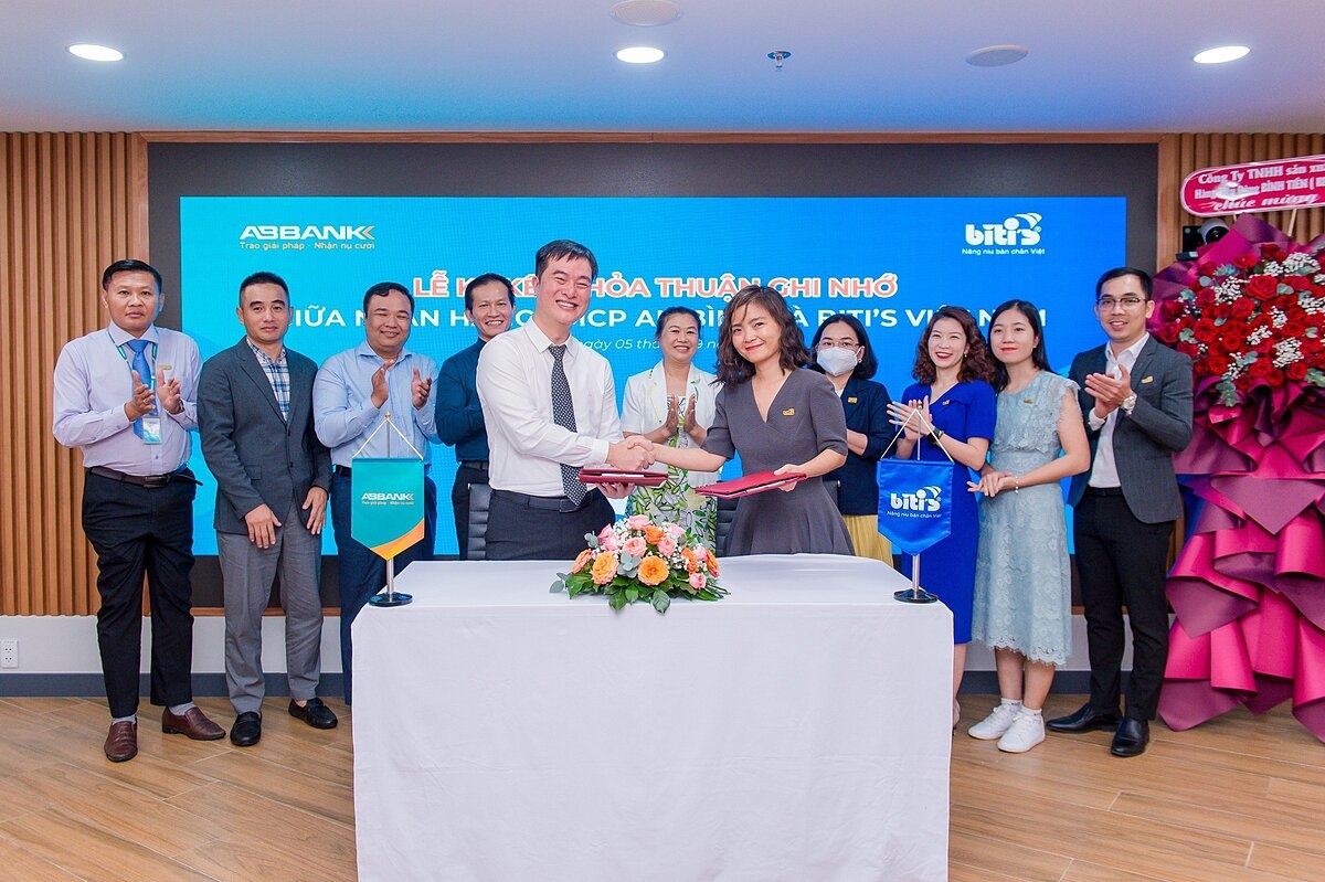 ABBANK và Biti’s cam kết sẽ hợp tác và đồng hành cùng nhau dựa trên 4 mục tiêu chính.