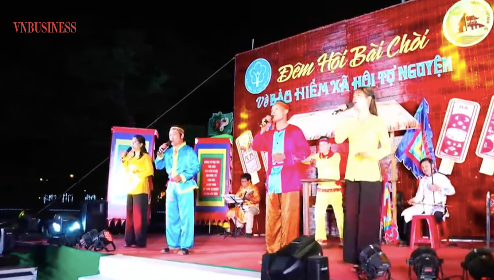 Đêm hội Bài Chòi đang dần trở thành hình thức tuyên truyền BHXH tự nguyện chủ đạo ở tỉnh Quảng Nam.