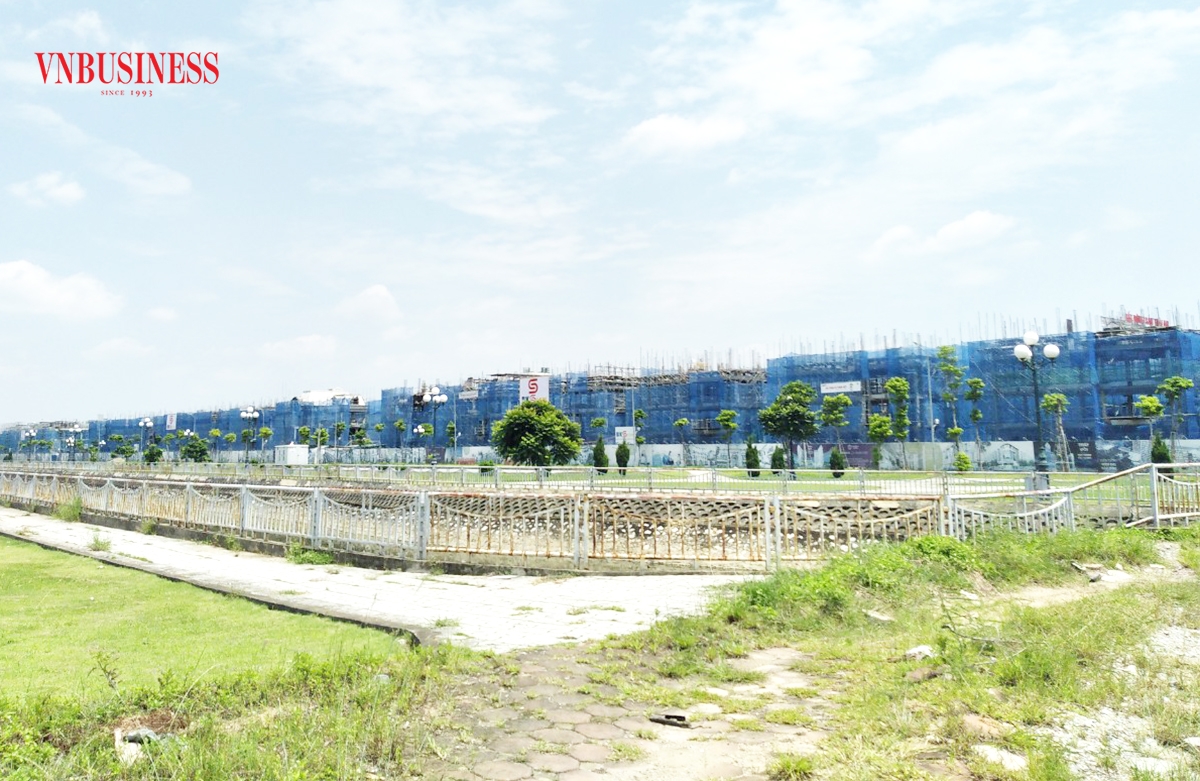 Tâm lý của nhà đầu tư đã dần bớt căng cứng, tuy nhiên có thể phải đợi đến năm 2024, tâm lý chờ mới thực sự chấm dứt.