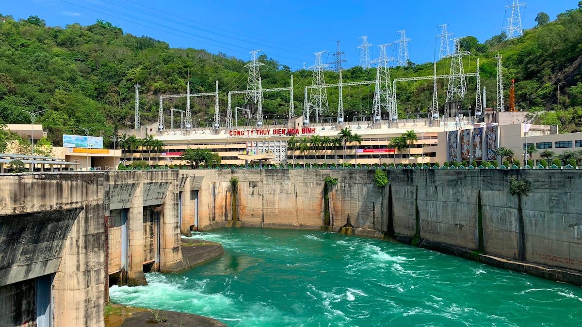 Trong các nhóm nguồn phát điện, thủy điện dự kiến sẽ giảm lợi thế hơn và nhường dư địa huy động cho nhóm nhiệt điện