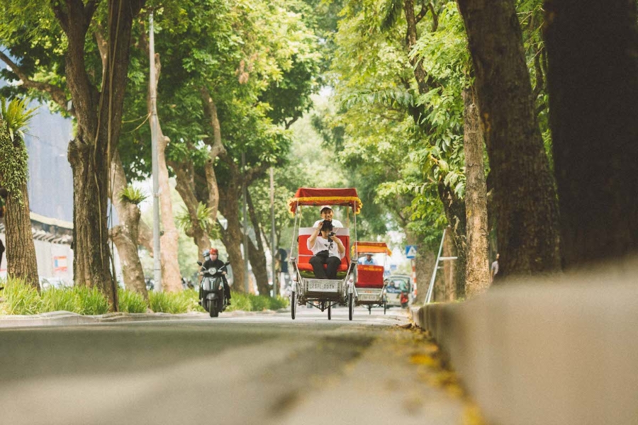 Để tận dụng lợi thế về khí hậu của Hà Nội, nhiều ý kiến đề xuất phát triển sản phẩm du lịch gắn với mùa Thu.