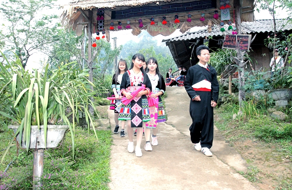 Phát triển du lịch cộng đồng sẽ là đòn bẩy để hoàn thành các tiêu chí quan trọng trong xây dựng nông thôn mới.