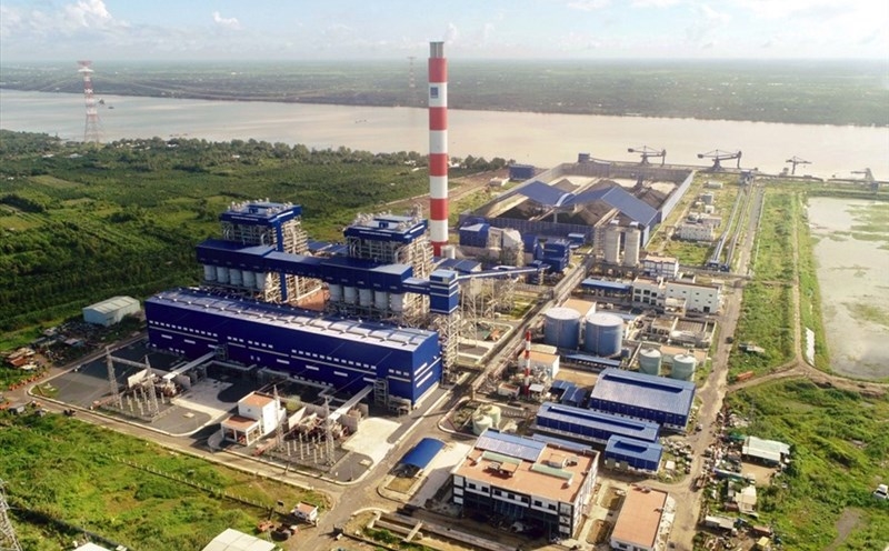 Vietcombank đã báo cáo về việc trình và cấp tín dụng cho dự án Nhà máy Nhiệt điện Quảng Trạch 1 của Tập đoàn điện lực Việt Nam với tổng số vốn lên đến 27.000 tỷ đồng.