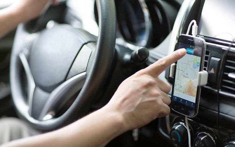 Uỷ ban Cạnh tranh Quốc gia vừa có lưu ý người tiêu dùng về các khoản phụ thu trong các ứng dụng gọi xe công nghệ.