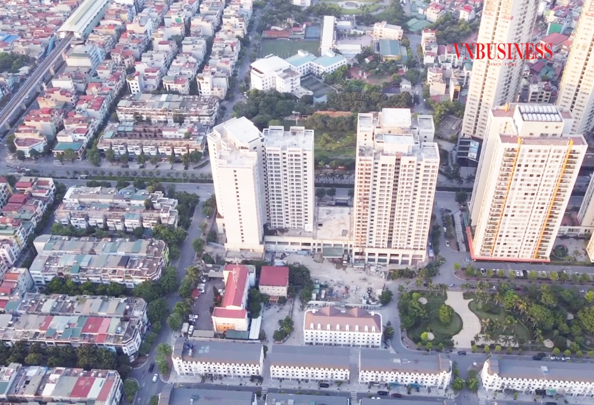 Lãi suất vay mua nhà neo cao ở mức 12-13%/năm được đánh giá vượt quá sức chịu đựng của số đông.