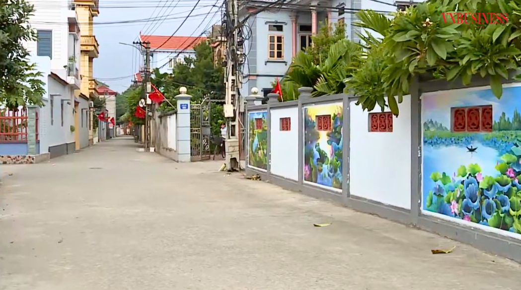 HTX Dịch vụ điện Liên Hà luôn đảm bảo an toàn vận hành điện lưới phục vụ người dân, góp phần xây dựng NTM kiểu mẫu gắn với định hướng phát triển từ xã lên phường ở Liên Hà.