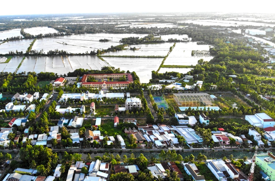 Hoạt động hiệu quả của các HTX càng giúp cho huyện Long Mỹ vững tin có thể đảm 100% xã đạt chuẩn nông thôn mới vào cuối năm 2025.