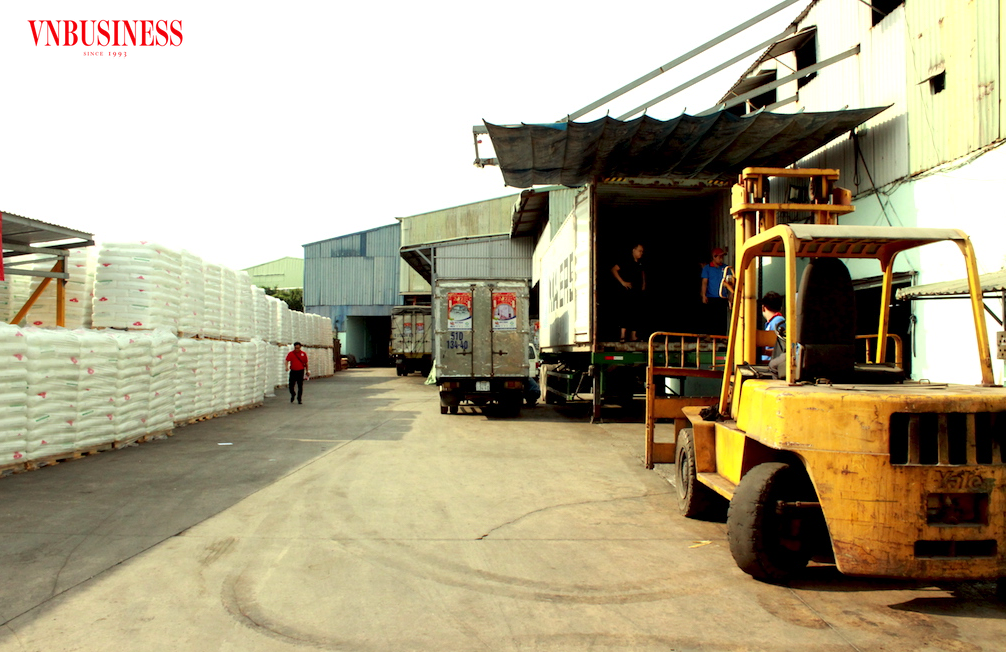 Gần 73% số DN trong một cuộc khảo sát mới đây cho biết một trong những chiến lược ưu tiên của họ nhằm tăng trưởng lợi nhuận trong các tháng cuối năm là “tìm kiếm nhà cung ứng mới với chi phí cạnh tranh hơn”.