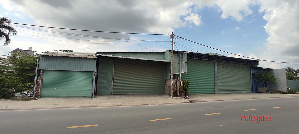 Khu đất khoảng 841 m2 của ông Bùi Thanh Tuấn nằm ngay mặt tiền đường Nguyễn Duy Trinh, với giá đền bù đất nông nghiệp là 7,6 triệu đồng/m2. Ảnh: Trần Lân.