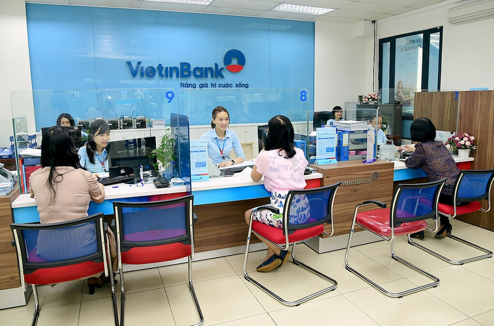 Cuối năm 2022, Vietinbank có các khoản nợ phải thu là 65.993 tỷ đồng, tăng 31.760 tỷ đồng so với cuối năm 2021.